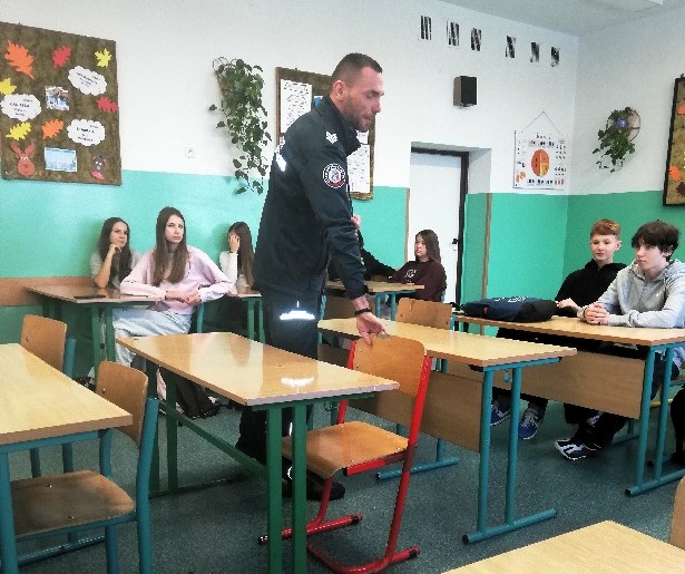 image 2025 11 26T004454229